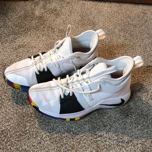 nike basketball shoes